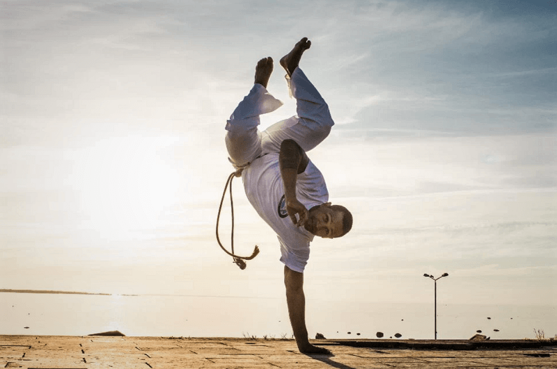 Brasileiros na Estônia: Claudio Santos e a sua história com a Capoeira no país báltico